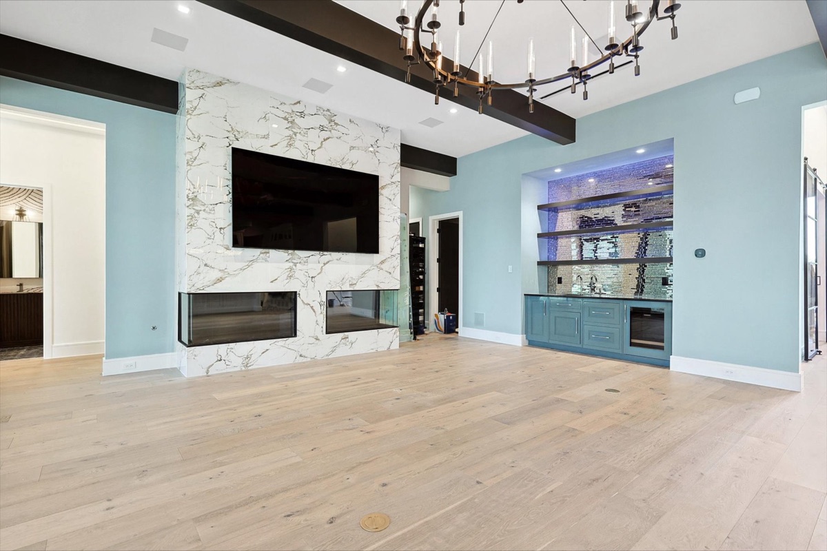 Living room at 521 Cameran Trail